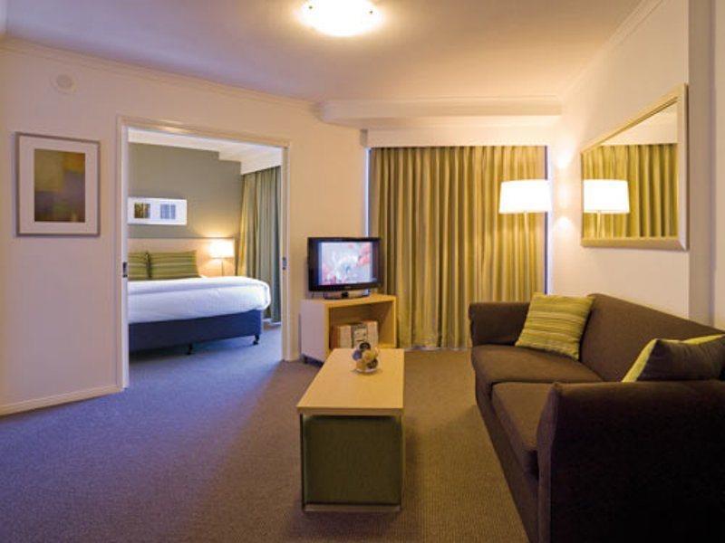 Adina Apartment Hotel בריסביין מראה חיצוני תמונה