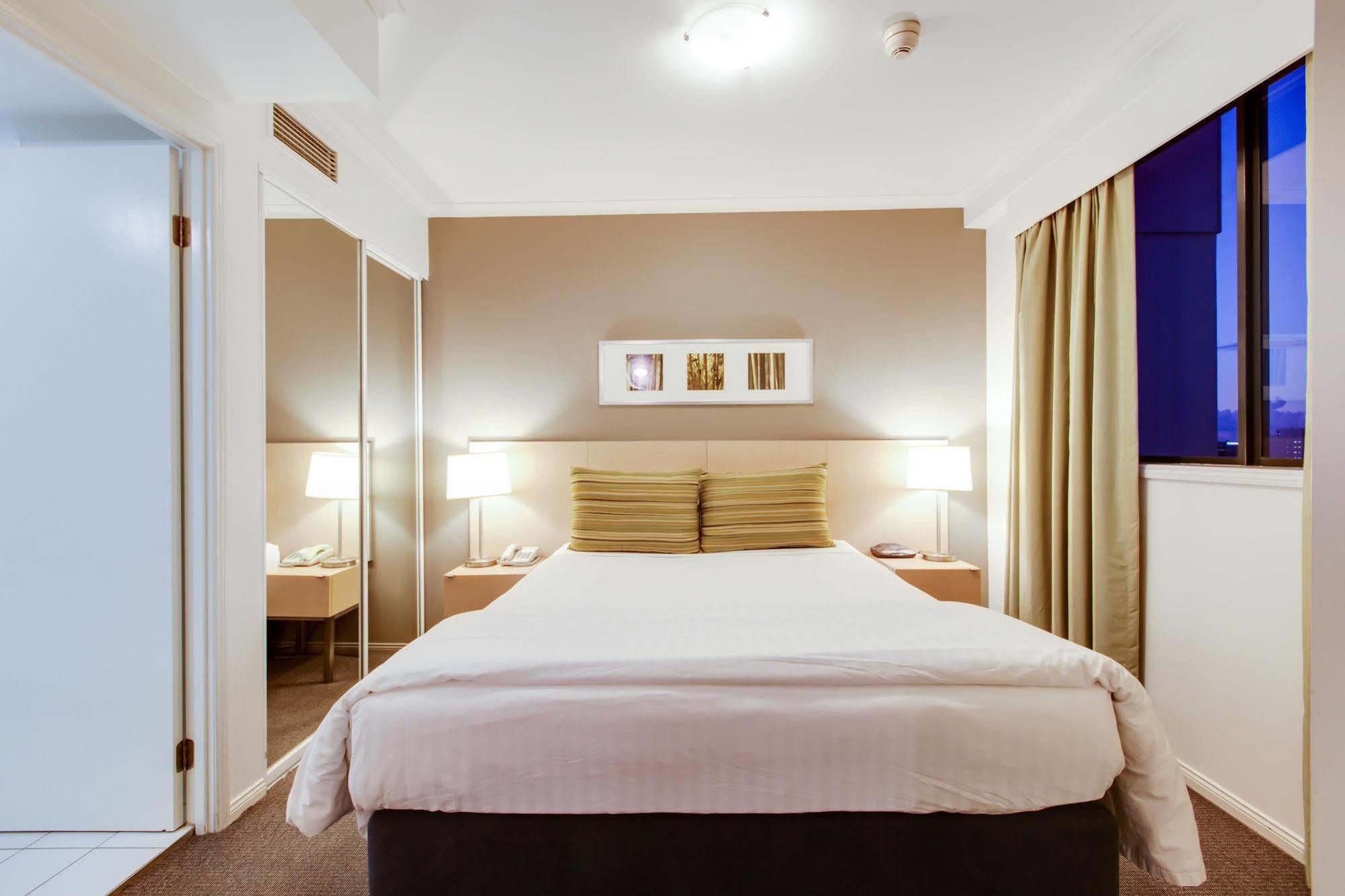 Adina Apartment Hotel בריסביין מראה חיצוני תמונה