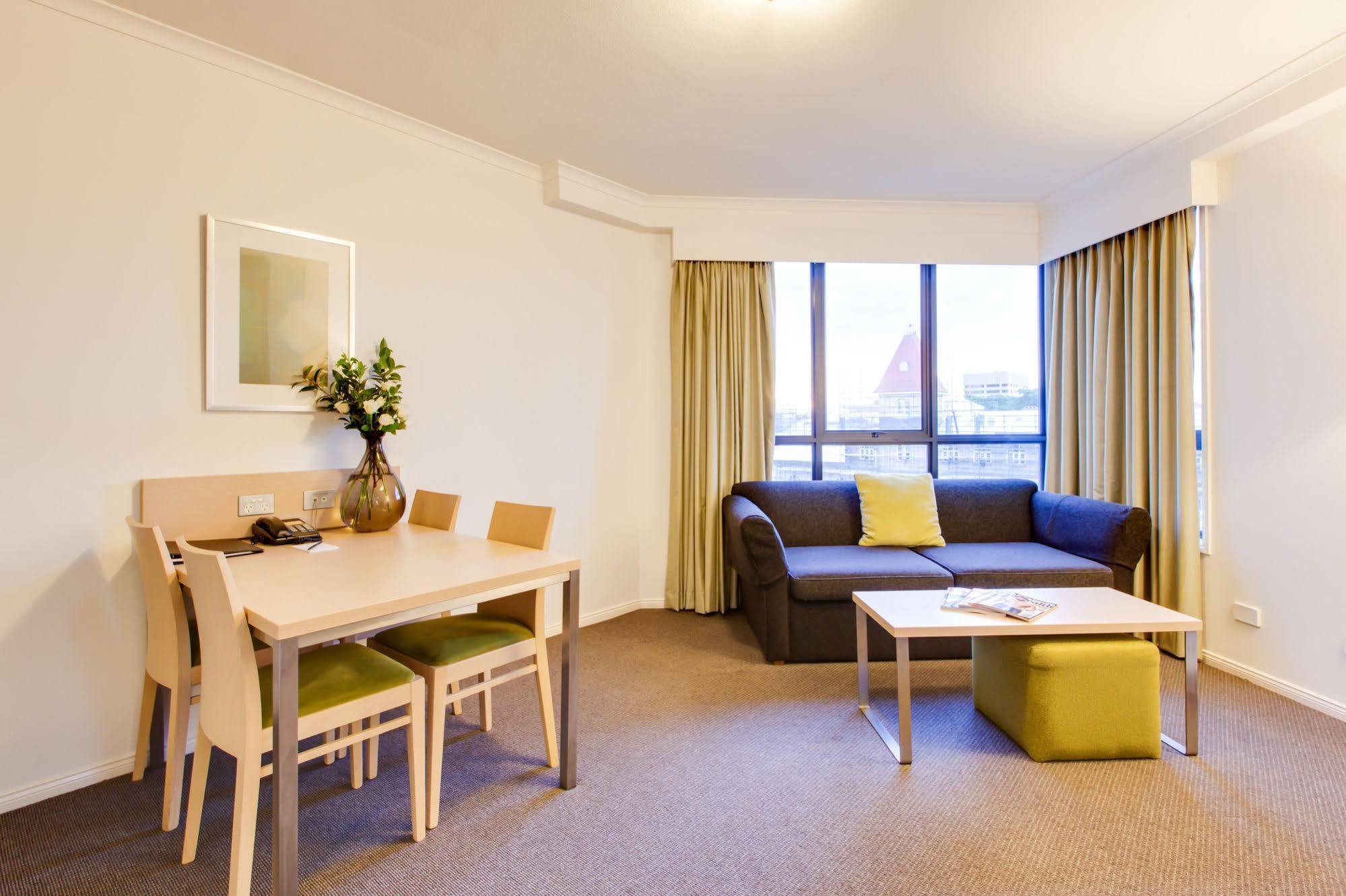 Adina Apartment Hotel בריסביין מראה חיצוני תמונה
